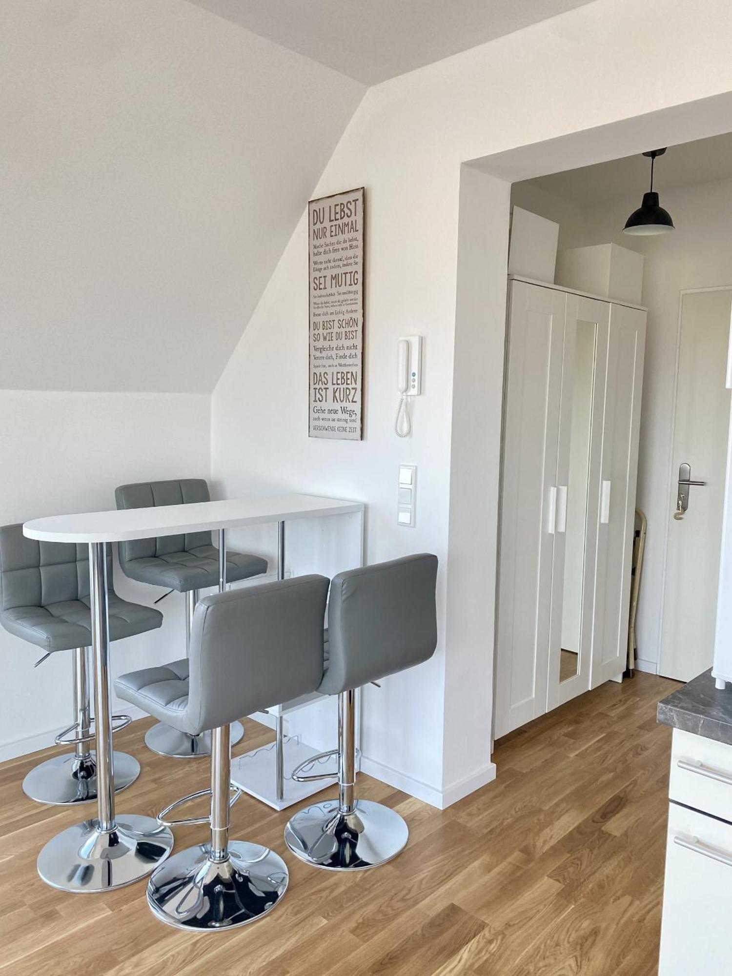 Schoenes Erwachen Im Frankfurter Penthouse Франкфурт на Майн Екстериор снимка
